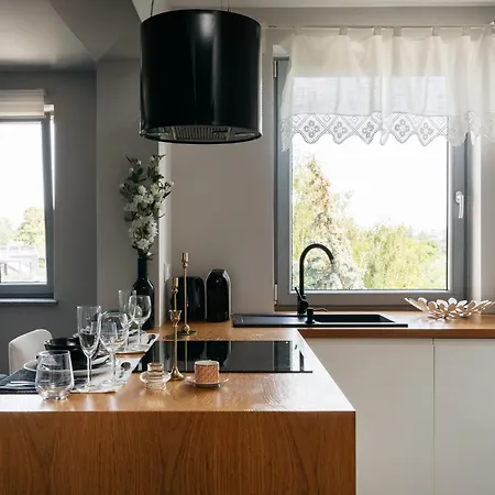 Meadows9 Apartment By Cracovia Prime Краков