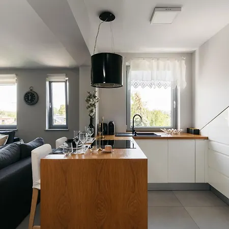 Meadows9 Apartment By Cracovia Prime