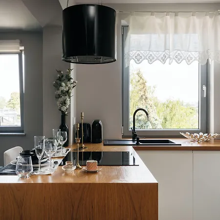 Meadows9 Apartment By Cracovia Prime