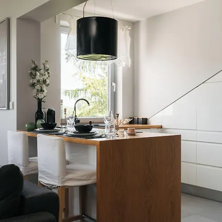 Meadows9 Apartment By Cracovia Prime Краков